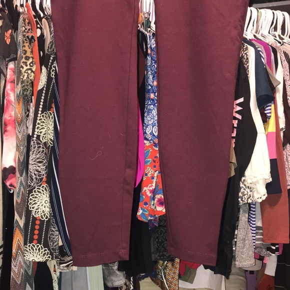 NWOT Maurice’s burgundy jeggings skinny  leggings jeans stretch jegging tights - Picture 3 of 11